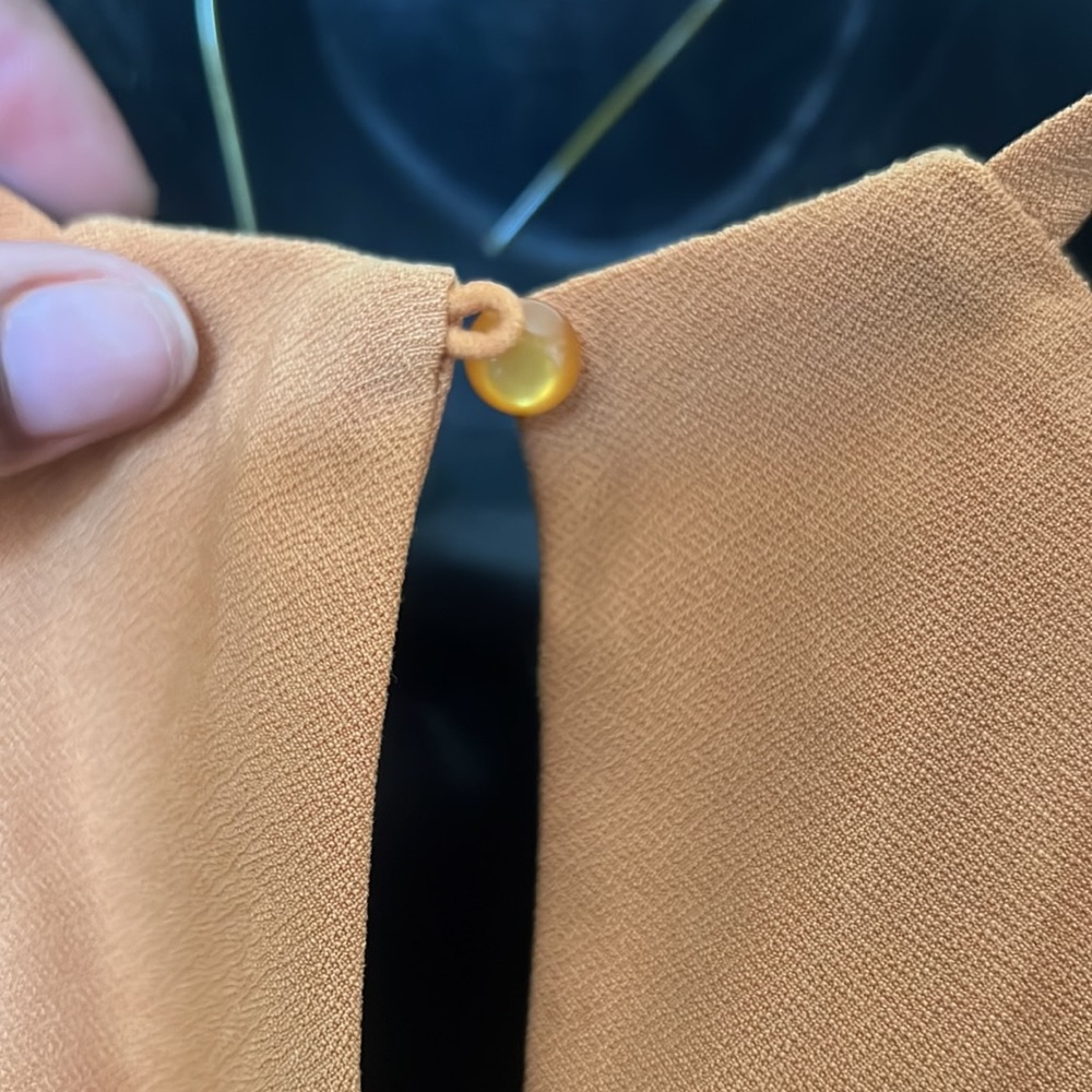 Mustard Top - Picture 5 of 5